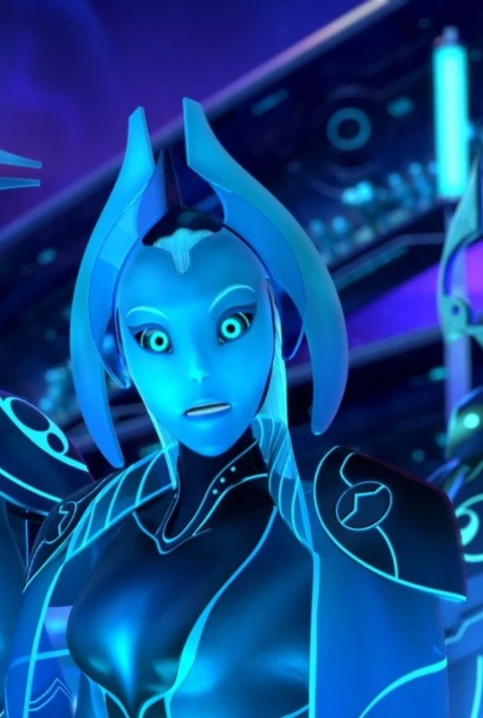 Coranda Tarron - AI Character on RolePlai