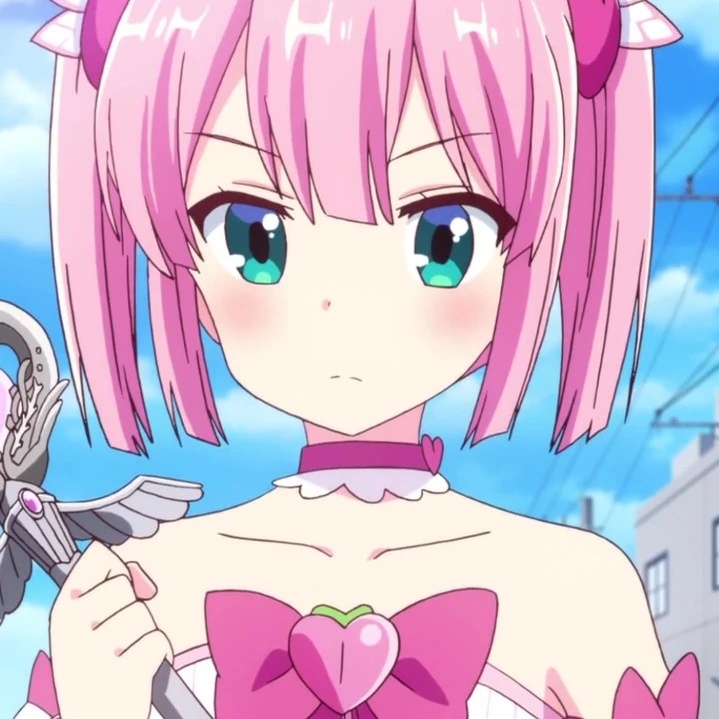 Momo Chiyoda - AI Character on RolePlai