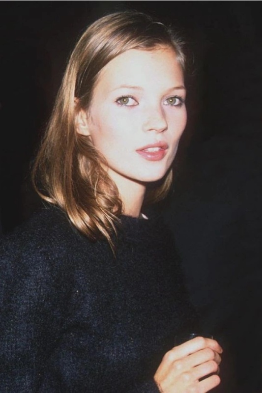 Laurel McKinnon - AI Character on RolePlai