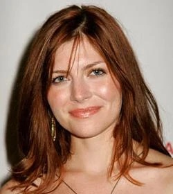 Erin Lavery - AI Character on RolePlai