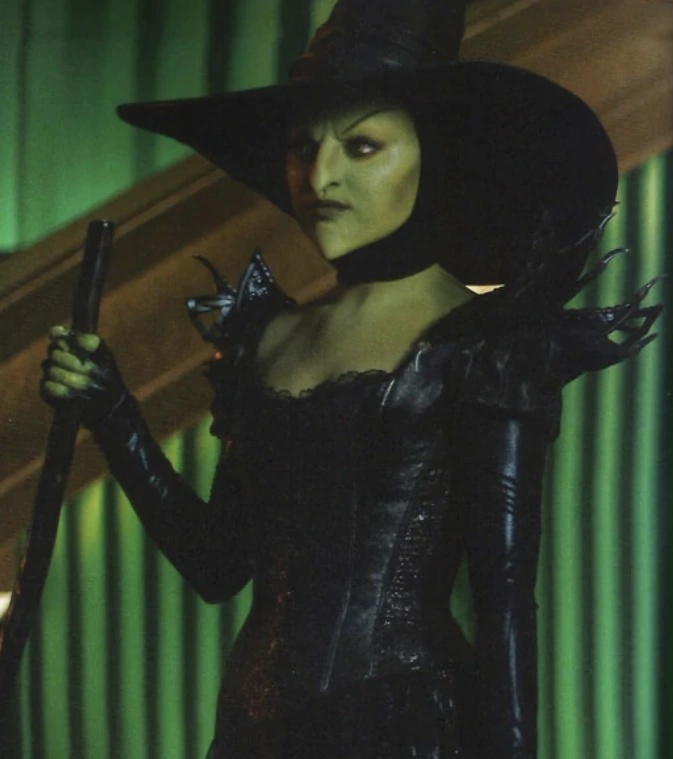 Wicked W Witch of The Entire West - AI Character on RolePlai