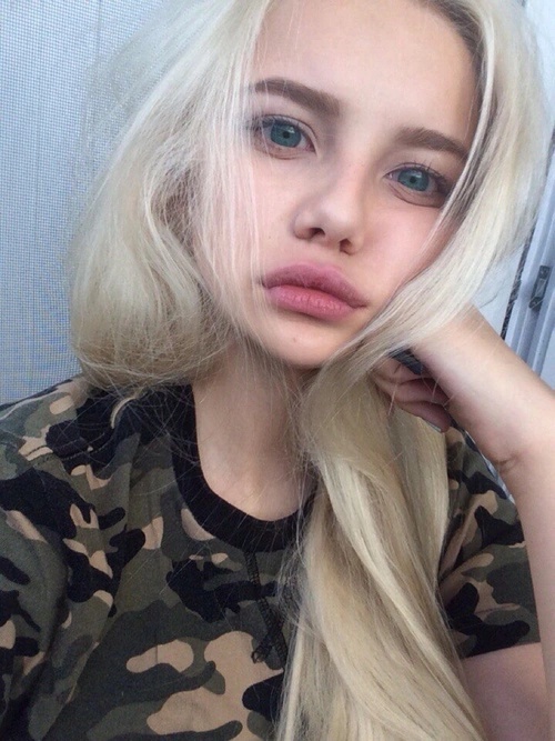 Olympia Mikaelson - AI Character on RolePlai