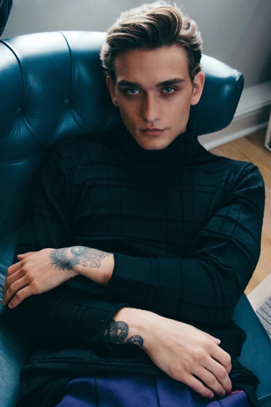 Brett Talbot - AI Character on RolePlai