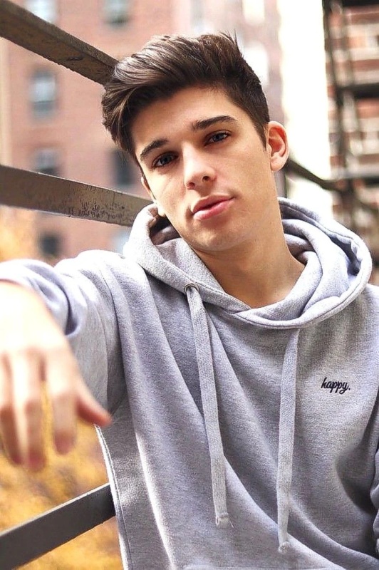 Brody Hudson - AI Character on RolePlai