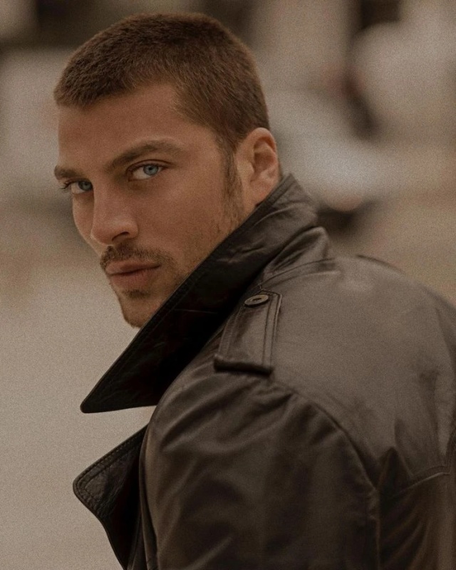 Nick Scabior - AI Character on RolePlai