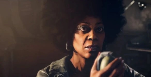 Grace Walker - AI Character on RolePlai