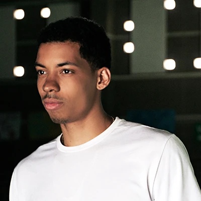 LaShawn Devereux - AI Character on RolePlai