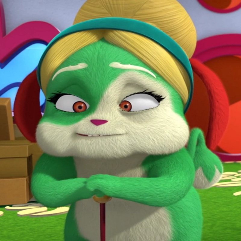Mrs. Snooply - AI Character on RolePlai