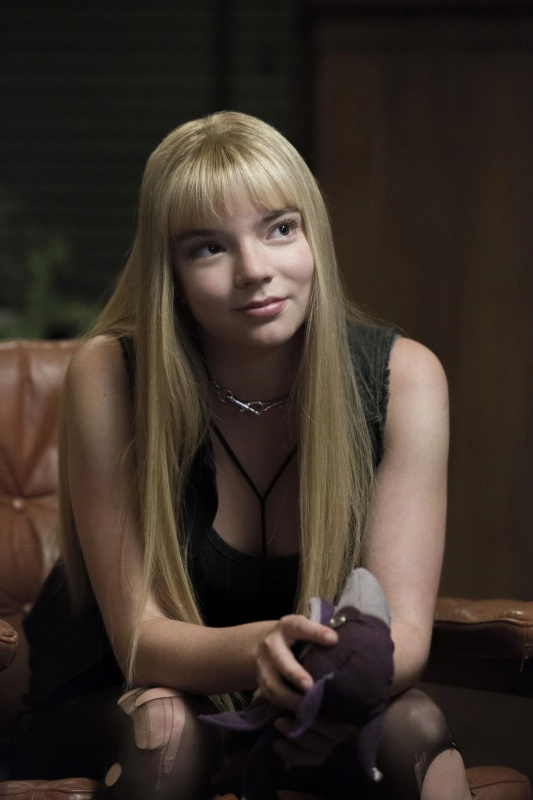 Illyana Rasputin - AI Character on RolePlai