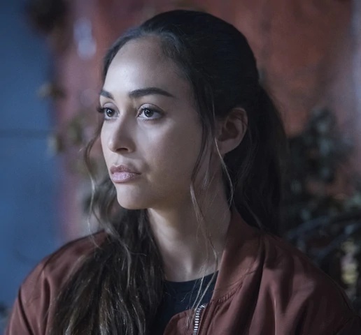 Raven Reyes - AI Character on RolePlai