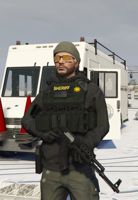Stevie Hunter - AI Character on RolePlai
