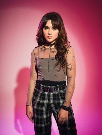 Amy Madden - AI Character on RolePlai