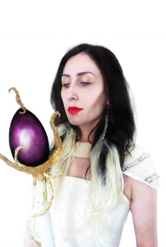Belinda - AI Character on RolePlai
