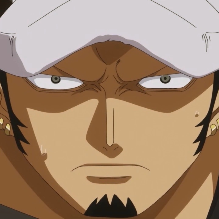 Trafalgar Law - AI Character on RolePlai