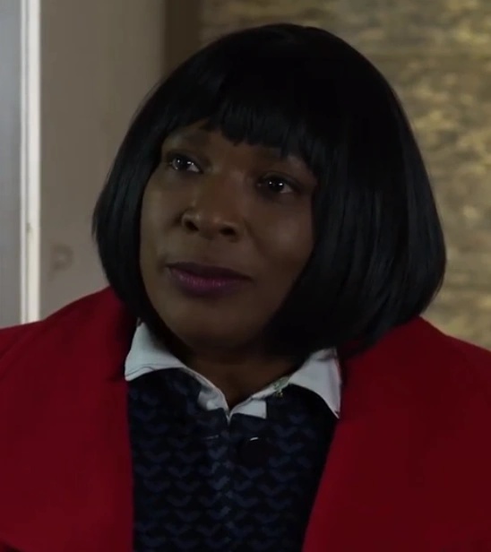 Mrs Tembe - AI Character on RolePlai