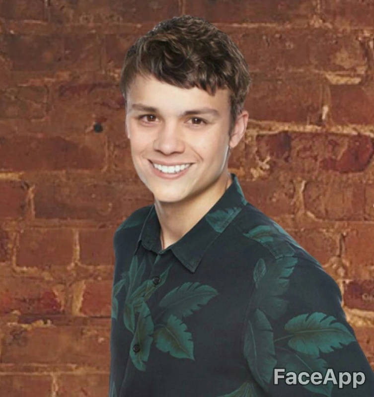 Johnny James - AI Character on RolePlai