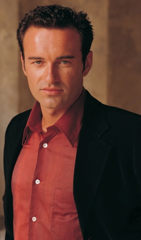 Cole Turner - AI Character on RolePlai