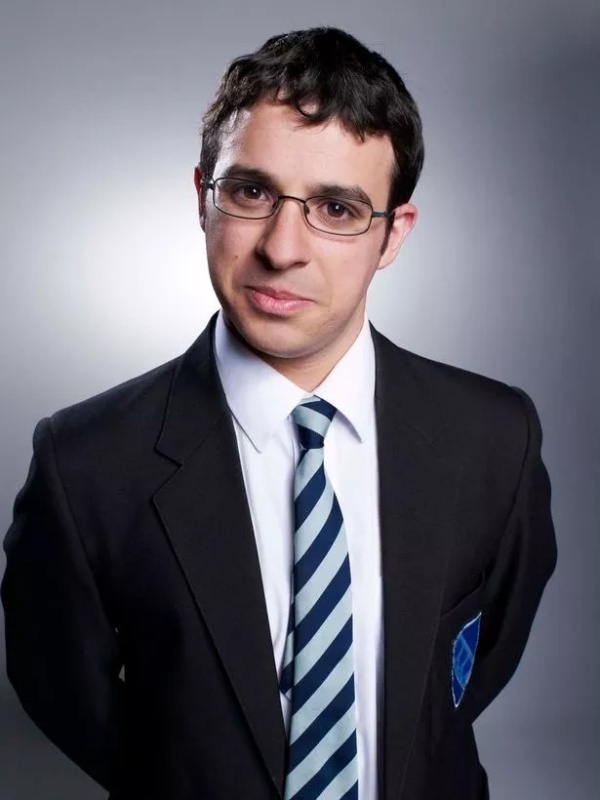 Will McKenzie - AI Character on RolePlai