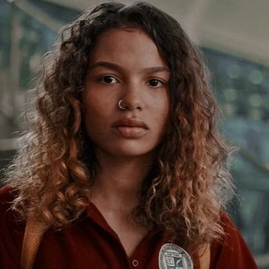 Nora Reid - AI Character on RolePlai
