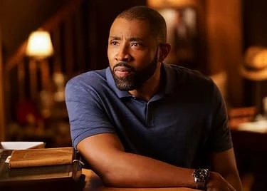 Jefferson Pierce - AI Character on RolePlai