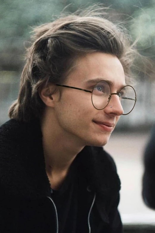 Boris Rosblom - AI Character on RolePlai