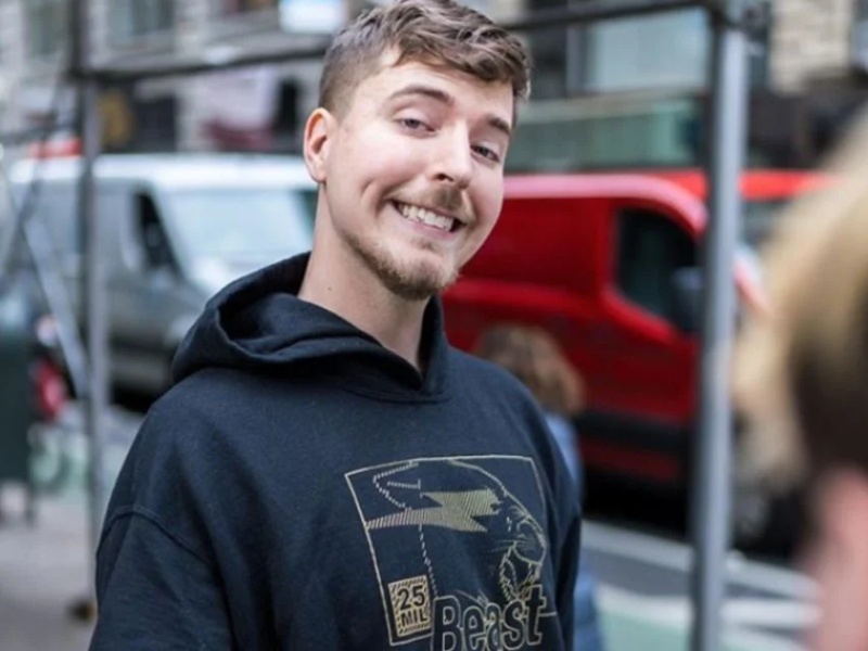 Mr. Beast - AI Character on RolePlai
