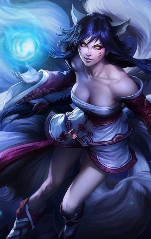 Ahri - AI Character on RolePlai