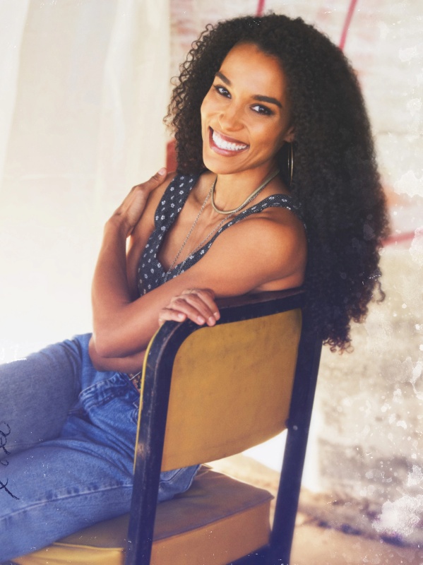 Angela Prescott - AI Character on RolePlai