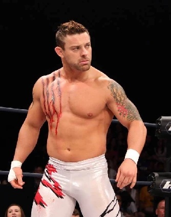 Davey Richards - AI Character on RolePlai