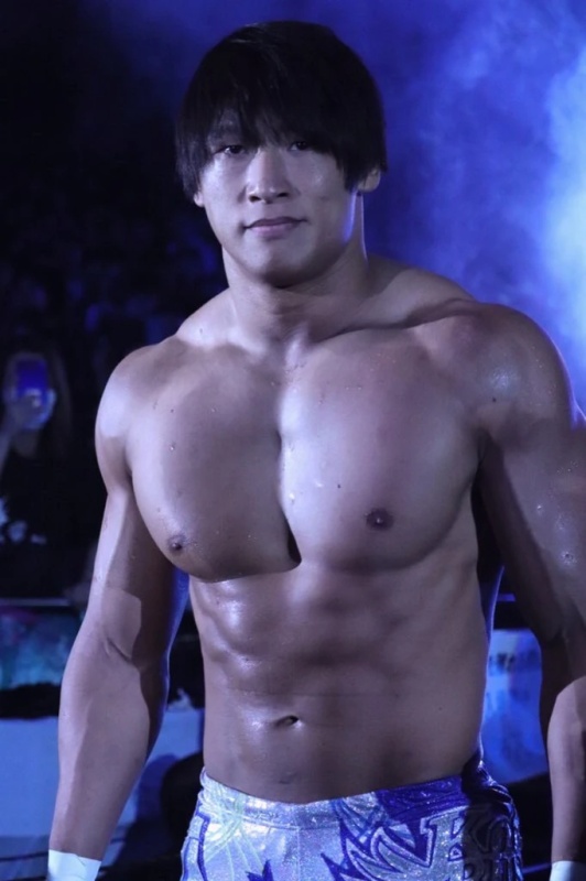 Kota Ibushi - AI Character on RolePlai
