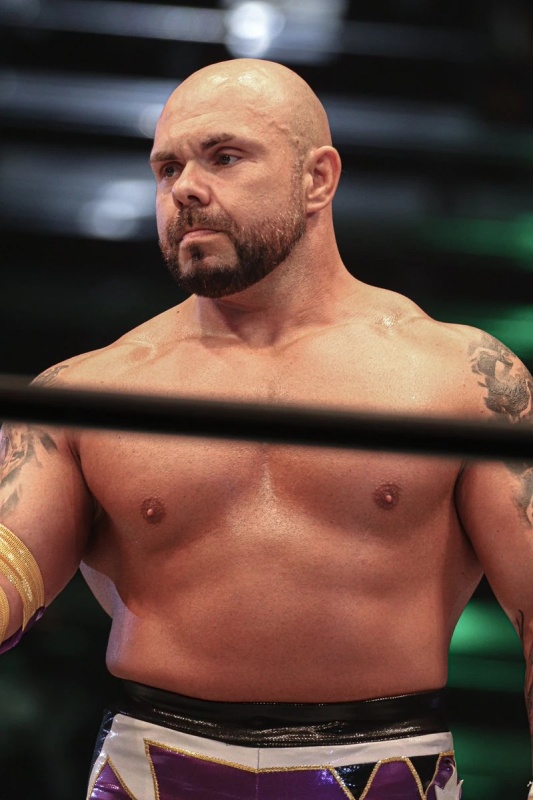 Michael Elgin - AI Character on RolePlai