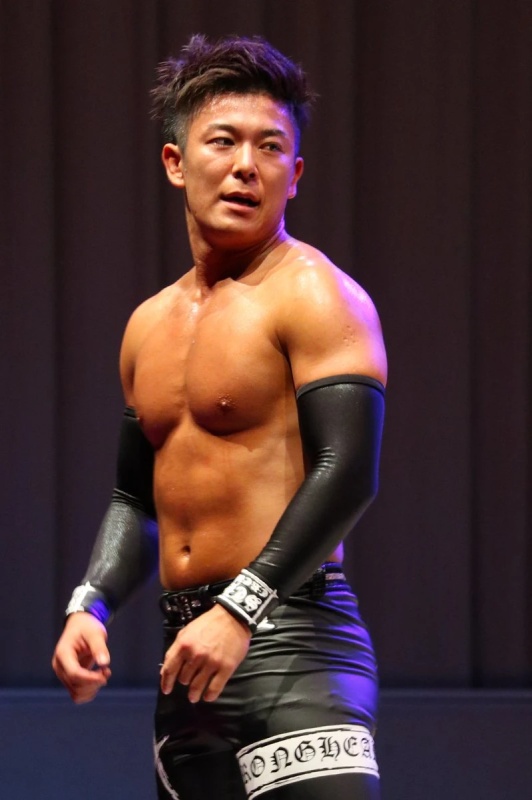 Takehiro Yamamura - AI Character on RolePlai