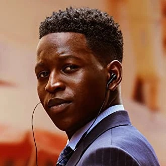 Tunde - AI Character on RolePlai