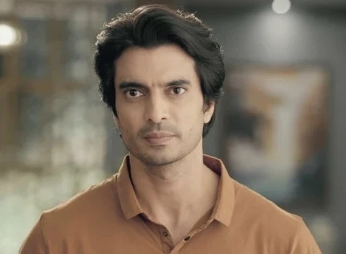 Atharva Desai - AI Character on RolePlai