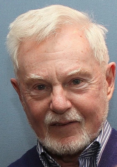 Derek Jacobi - AI Character on RolePlai