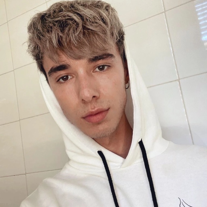Lucas Rubio - AI Character on RolePlai