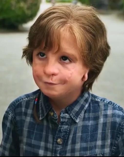 August Pullman - AI Character on RolePlai