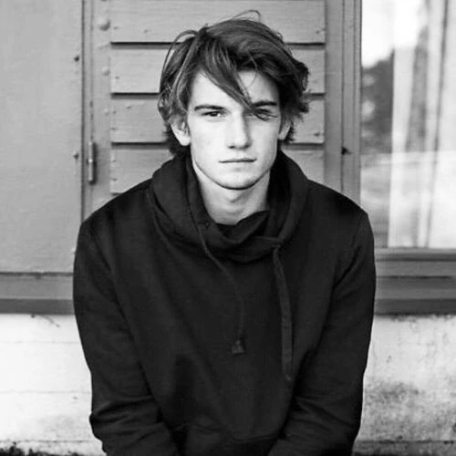 Character Planner/Njord Vanhanen - AI Character on RolePlai