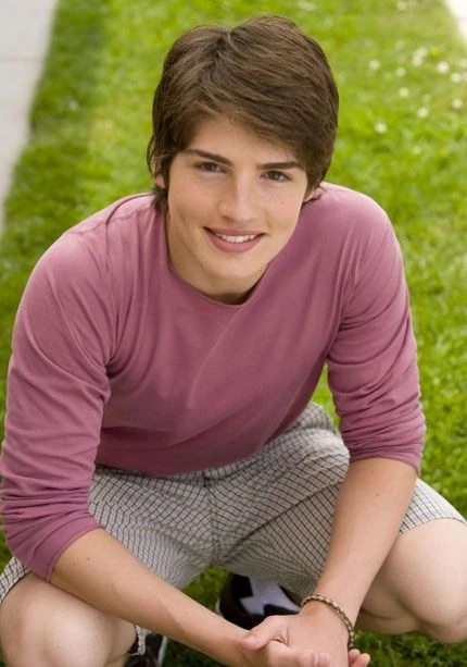 Kyle Keller III - AI Character on RolePlai