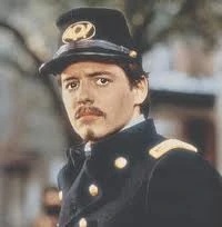 Col. Robert - AI Character on RolePlai