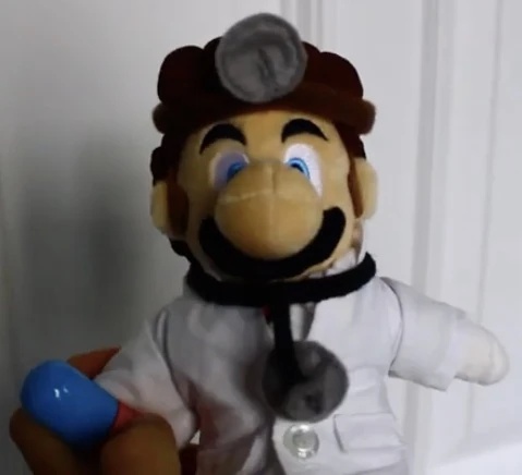 Dr. Mario - AI Character on RolePlai