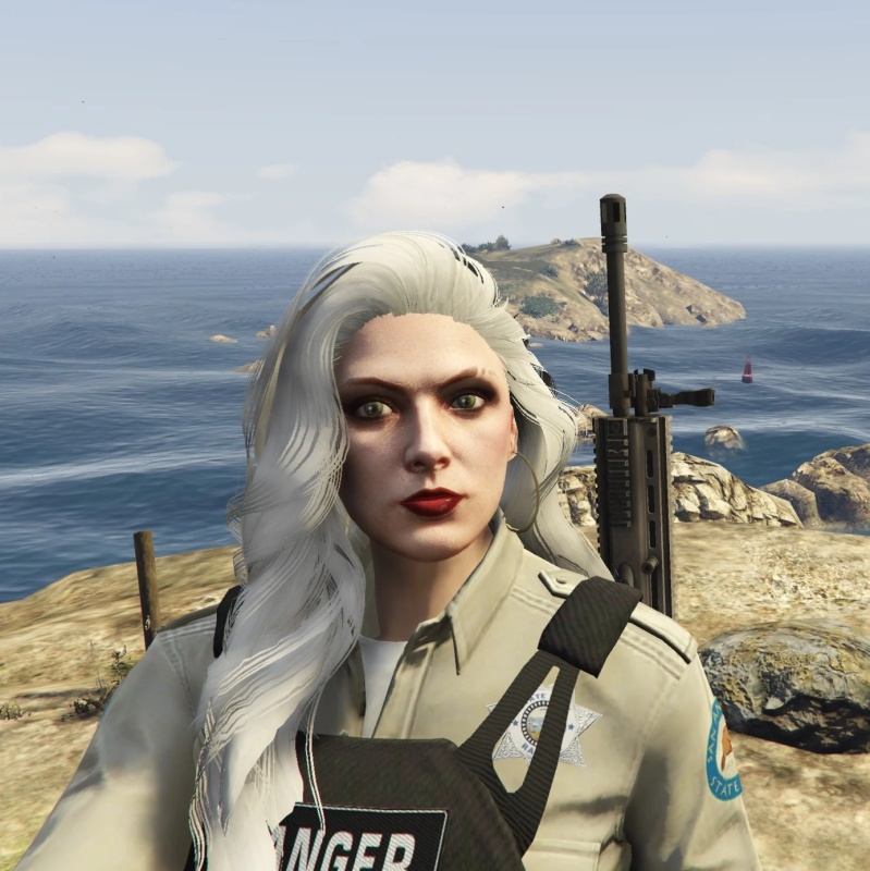 Bunny Rae - AI Character on RolePlai