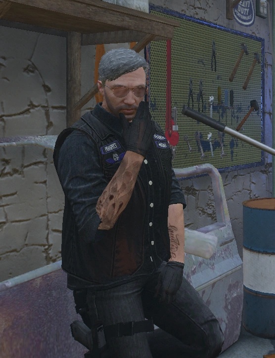 Leo "Fox" O'Sullivan - AI Character on RolePlai
