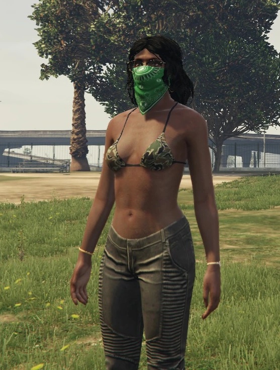 Andrea Davis - AI Character on RolePlai