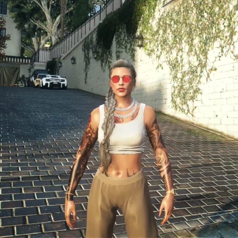 Arya Shah - AI Character on RolePlai