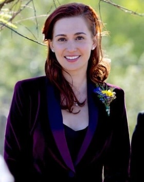 Nicole Haught - AI Character on RolePlai