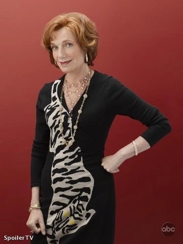 Martha Rodgers - AI Character on RolePlai