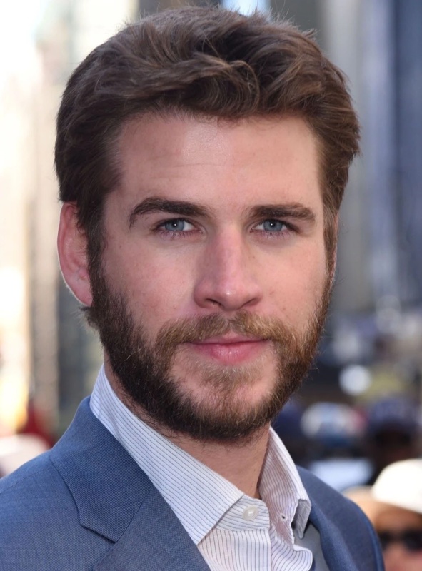 Zach Ward - AI Character on RolePlai