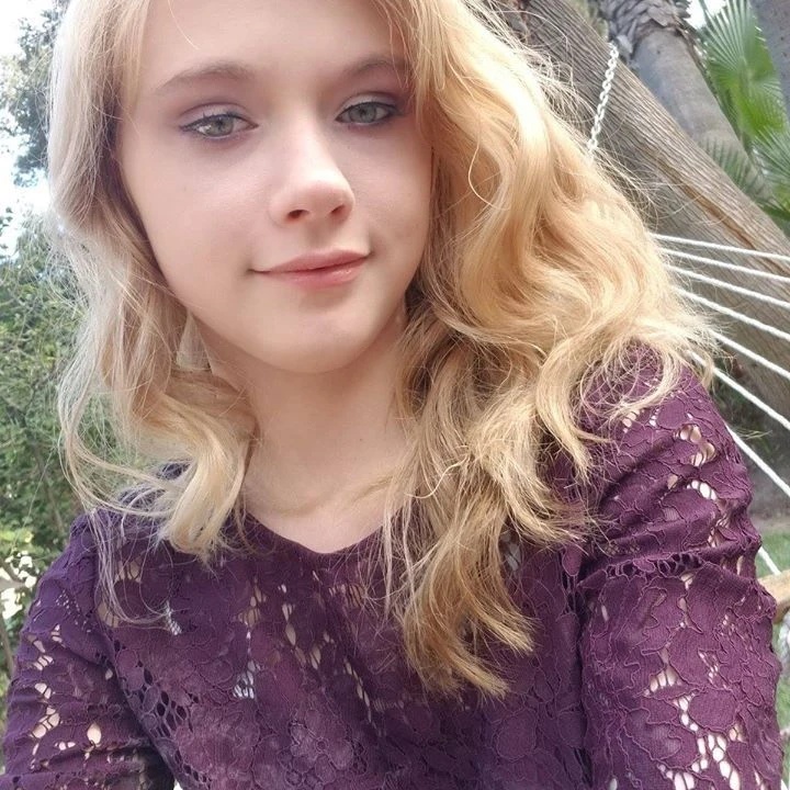 Hannah Hays - AI Character on RolePlai