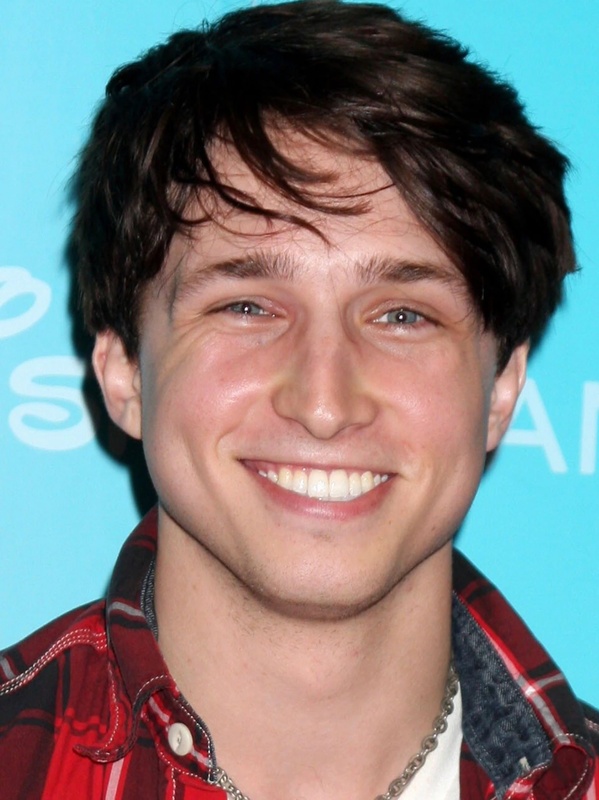 Shayne Topp - AI Character on RolePlai